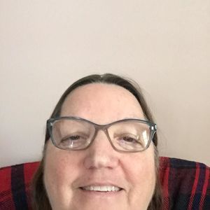 Meet your Posher, Deborah